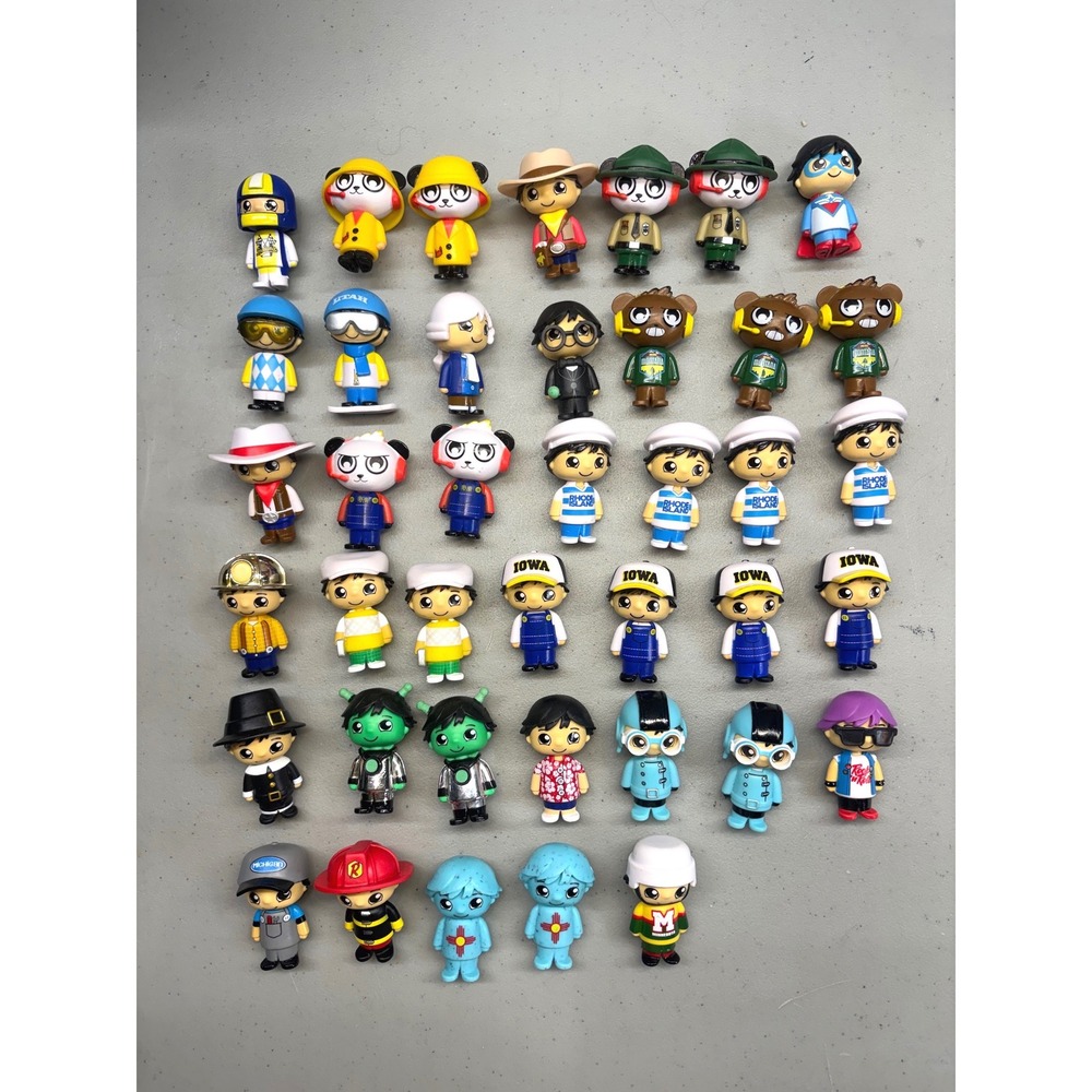 Ryan's World Mixed Lot of 40 "Road Trip Across the USA" Mini Action Figures